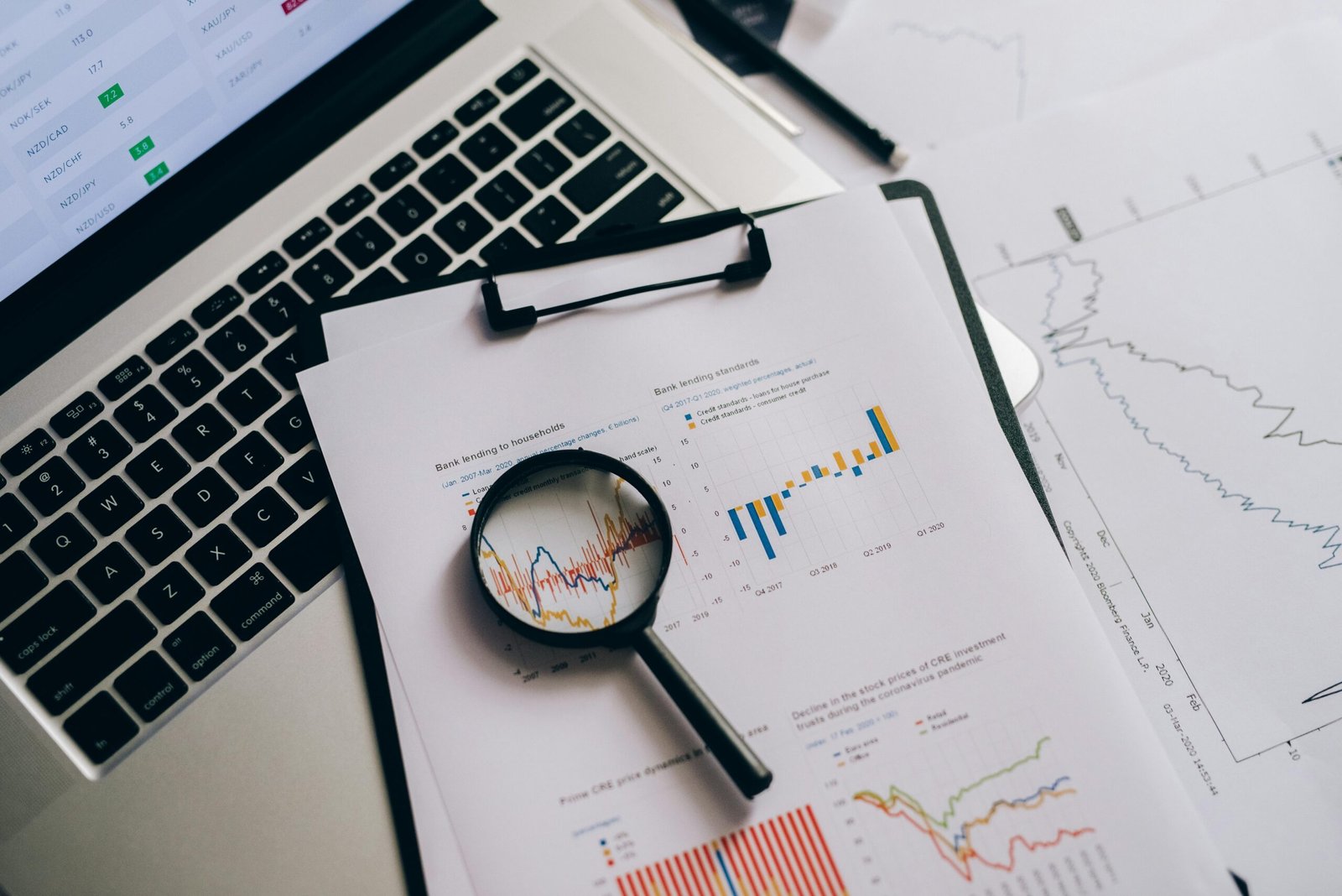 Data Analyst vs. Business Analyst – Which Career is Best in 2025